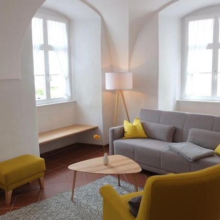 60Qm Wohnung Naabtal Im Historischen Pfarrhaus Pielenhofen Екстериор снимка