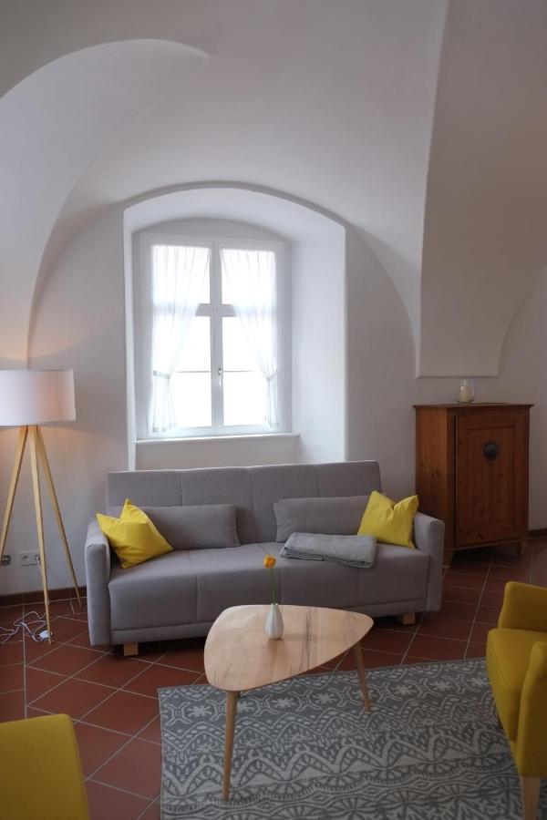 60Qm Wohnung Naabtal Im Historischen Pfarrhaus Pielenhofen Екстериор снимка